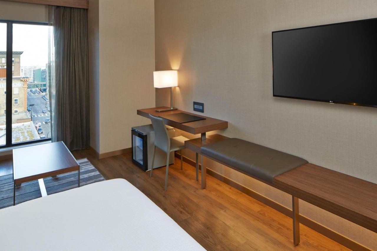 Ac Hotel By Marriott Minneapolis Downtown Екстер'єр фото