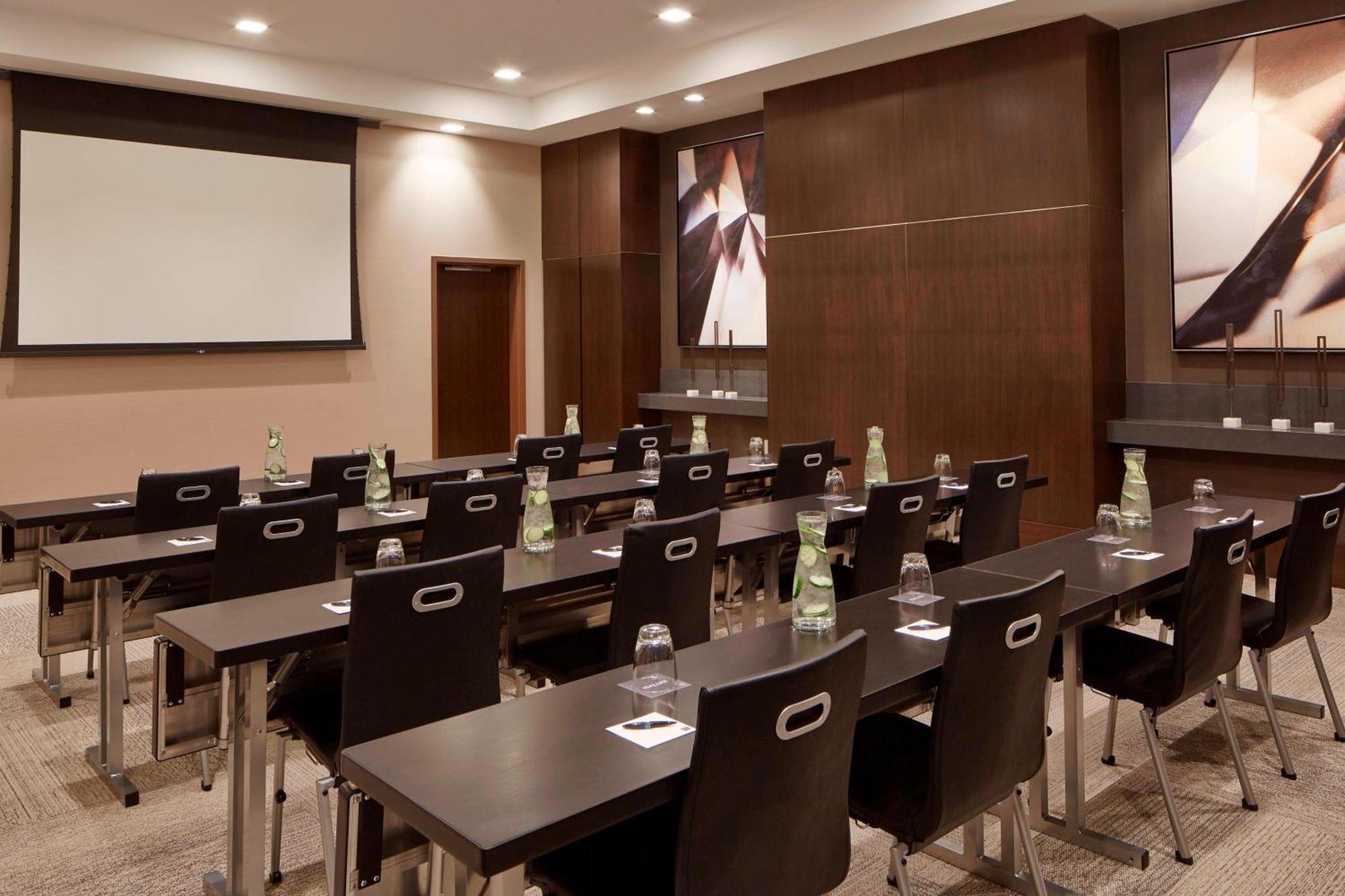 Ac Hotel By Marriott Minneapolis Downtown Екстер'єр фото