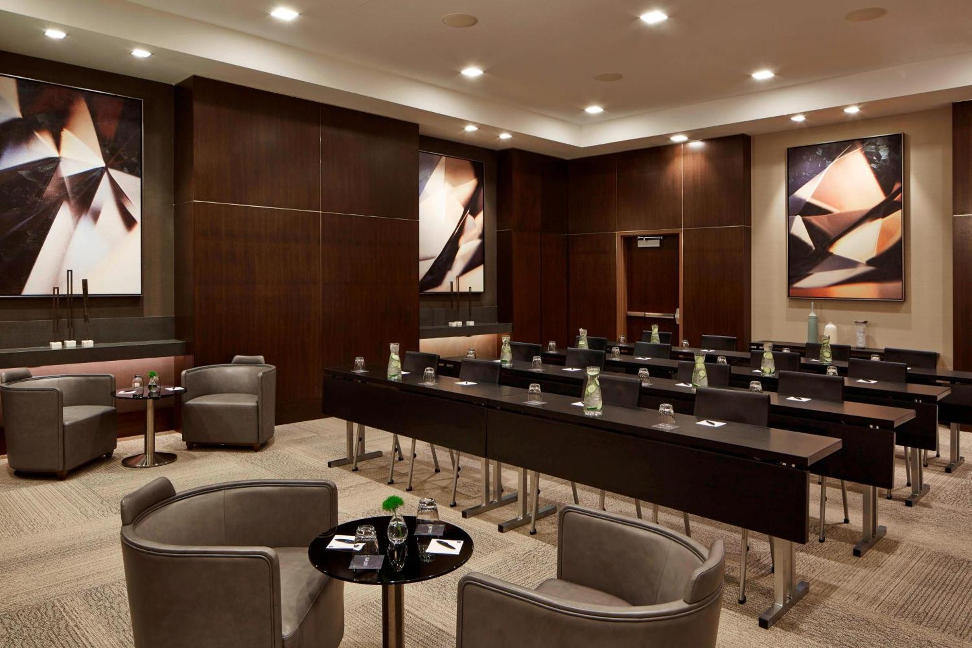 Ac Hotel By Marriott Minneapolis Downtown Екстер'єр фото
