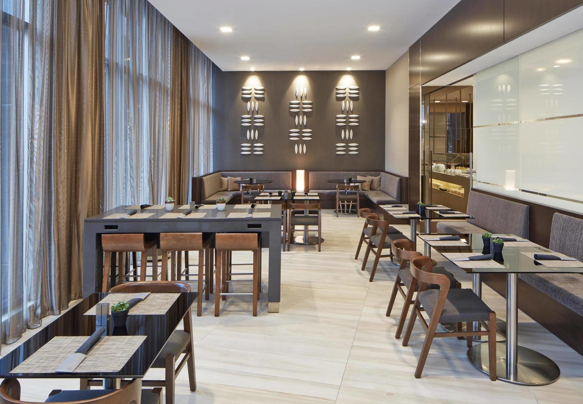 Ac Hotel By Marriott Minneapolis Downtown Екстер'єр фото