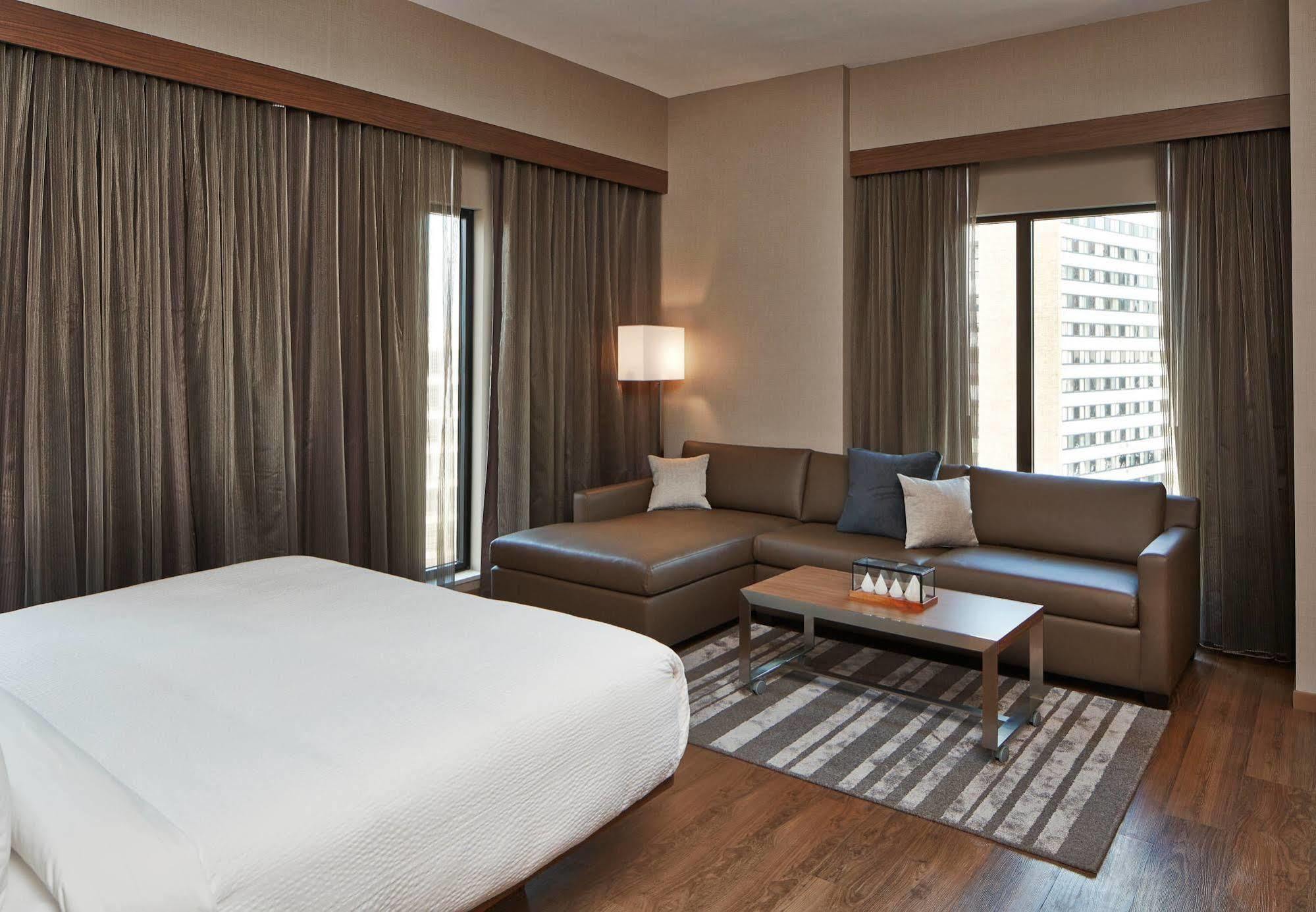 Ac Hotel By Marriott Minneapolis Downtown Екстер'єр фото